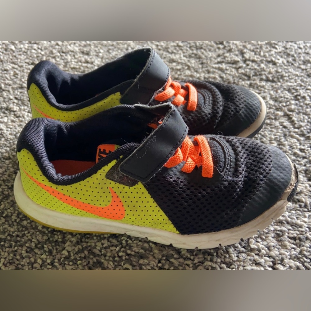Boys Nike Tennis Shoes, Neon Yellow Black, Size 11C